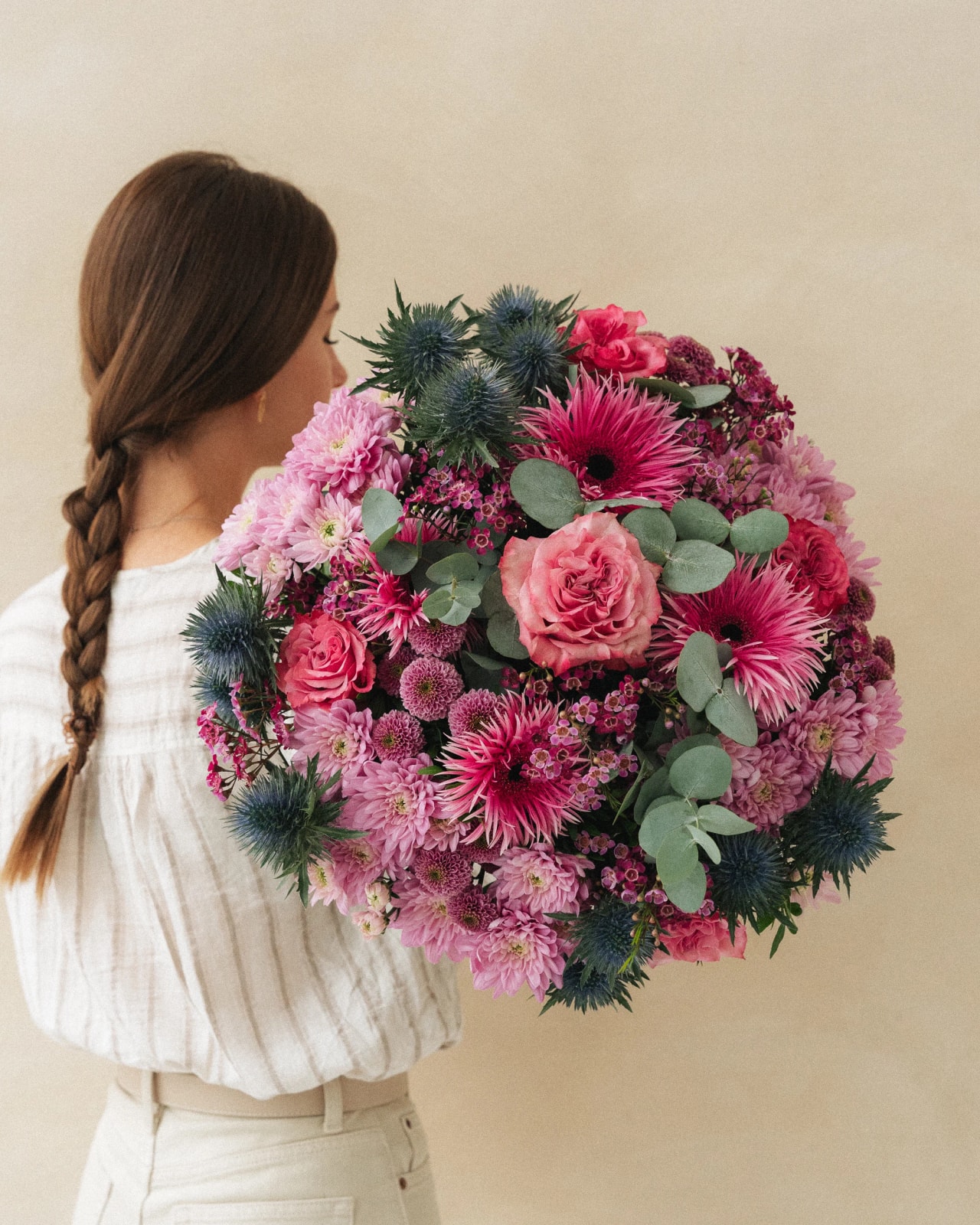 How much does a bridal bouquet cost in Geneva?